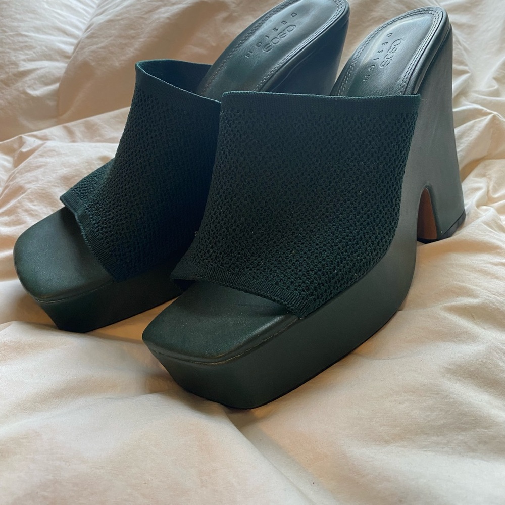 Forest Green Platform Chunky Heel Shoes Size 8